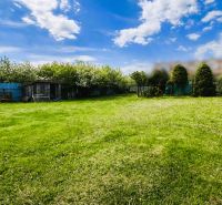 Garten mit Rasen in der Južná-Straße in Trebišov, bestimmt für Grundstücke - Wohnen.