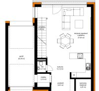 Grundriss eines Einfamilienhauses in Skalica mit Garage, Terrasse und Wohnzimmer mit Essbereich.