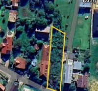 Luftaufnahme von Grundstücken - Wohnen in der Štúrova-Straße in Nitrianske Rudno.