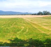 Grundstück in Vybuchanec in Nacina Ves, geeignet zum Wohnen, mit Blick auf die Berge.