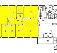Grundriss der Büros mit markiertem Bereich von 140 m² zur Vermietung.