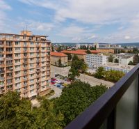 Blick vom Balkon einer 3-Zimmer-Wohnung in der Božena Němcová Straße in Košice - Stadtteil Sever.