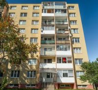 Wohnhaus in der Ludvíka Svobodu Straße in Poprad mit verfügbarer 3-Zimmer-Wohnung.