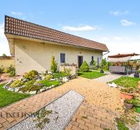 Einfamilienhaus in Vojtechovce, Nový Život mit gepflegtem Garten und Terrasse zur Erholung.