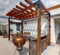 Terrasse mit Pergola und Grill, 3-Zimmer-Wohnung, Nobelova, Bratislava - Nové Mesto.