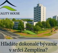 Angebot einer Immobilienagentur für Wohnen im Zentrum von Zemplín mit Blick auf Grünflächen.