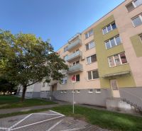 Wohnhaus in der Štefánikova-Straße in Senica, geeignet für eine 2-Zimmer-Wohnung.