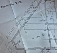Bauplan für das zweite Stockwerk eines Bürogebäudes.