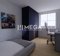 Ein Zimmer in einem Einfamilienhaus mit einem Schreibtisch, einem Stuhl und Bildern von Autos an der Wand.