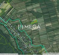 Grundstücksplan für Wohngebiete in der Gemeinde Zemplínske Hámre, zeigt die parzellierte Aufteilung des Landes.