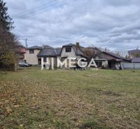 Garten mit Einfamilienhaus auf einem Wohnbaugrundstück in der Československej armády in Stakčín.