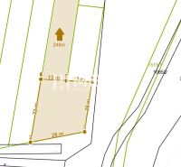 Geometrischer Plan der Grundstücke in den Gärten von Trnava bei Laborec mit angegebenen Maßen.