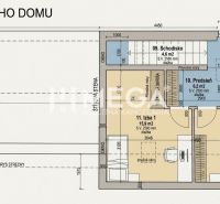 Grundriss eines Einfamilienhauses mit Zimmer, Badezimmer und Balkon.