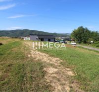 Grundstücke für den Bau in Snina auf der Hámorská, ideal zum Wohnen, mit wunderschöner Aussicht.