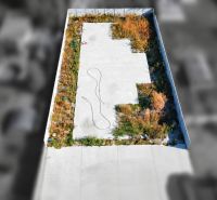 Baugrundstück in Veľké Blahovo, Veľké Blahovo Straße, mit Betonfläche.