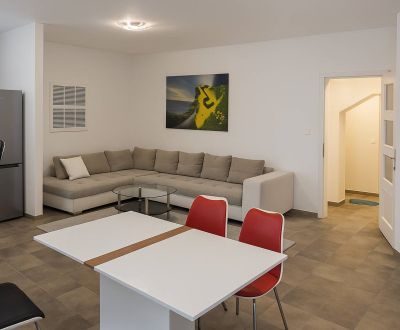 Mieten 3-Zimmer-Wohnung, 3-Zimmer-Wohnung, Okánikova, Bratislava - Sta