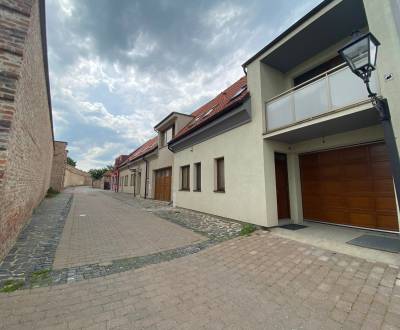Villa, Michalská, zu verkaufen, Trnava, Slowakei