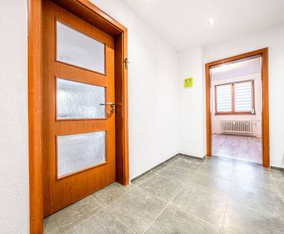 4-Zimmer-Wohnung, Komenského, zu verkaufen, Poprad, Slowakei