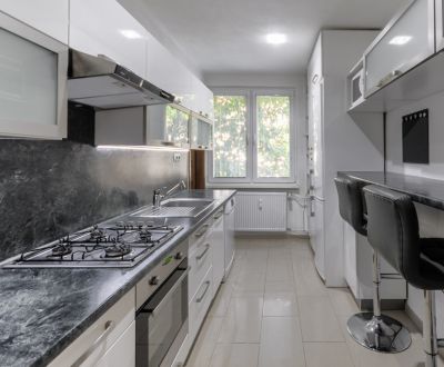 Mieten 3-Zimmer-Wohnung, 3-Zimmer-Wohnung, Novomestská, Nové Zámky, Sl