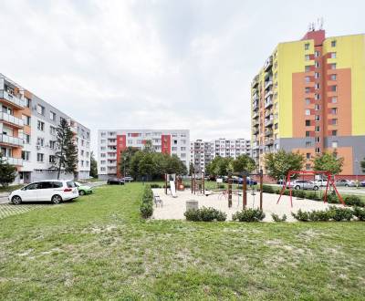 3-Zimmer-Wohnung, Komenského, zu verkaufen, Pezinok, Slowakei