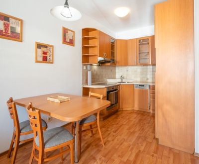 Kaufen 2-Zimmer-Wohnung, 2-Zimmer-Wohnung, Tomášikova, Bratislava - Ru