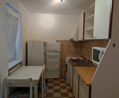 2-Zimmer-Wohnung, Rázusova, zu vermieten, Pezinok, Slowakei
