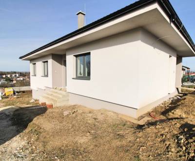 Kaufen Einfamilienhaus, Einfamilienhaus, Nová, Nitra, Slowakei
