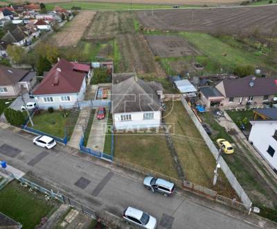 Kaufen Einfamilienhaus, Nové Mesto nad Váhom, Slowakei
