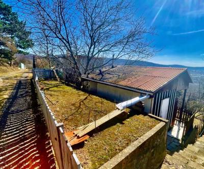 NA PREDAJ: ZÁHRADA 414 m2 s panoramatickým výhľadom STUPAVA / Marianka