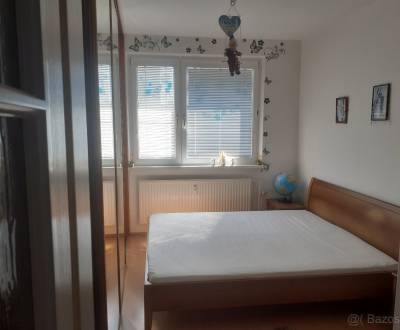 Kaufen 3-Zimmer-Wohnung, 3-Zimmer-Wohnung, Lenardova, Bratislava - Pet