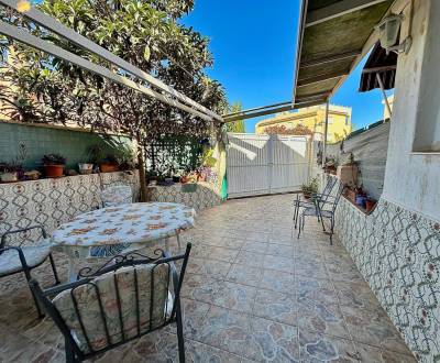 Kaufen Einfamilienhaus, Einfamilienhaus, Alicante / Alacant, Spanien