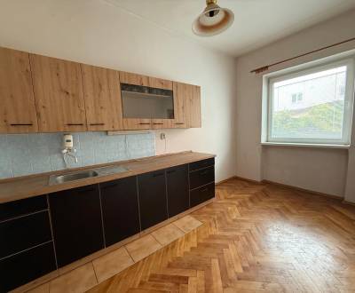 Kaufen 3-Zimmer-Wohnung, 3-Zimmer-Wohnung, Štefánika, Žilina, Slowakei