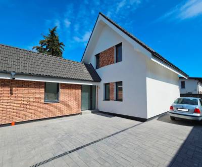 Kaufen Einfamilienhaus, Einfamilienhaus, Hradská, Bratislava - Vrakuňa