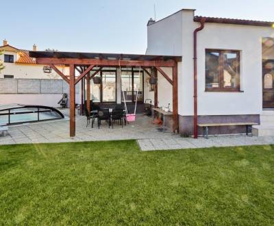 BA/VRAKUŇA-Verkauf 5. Generation. Haus mit Swimmingpool 