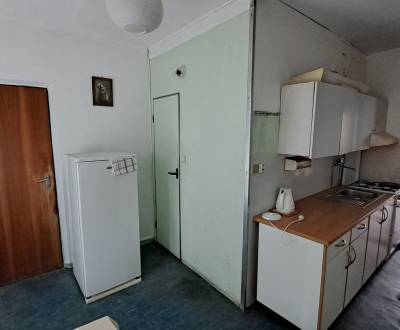 Kaufen 3-Zimmer-Wohnung, 3-Zimmer-Wohnung, Bystrická cesta, Ružomberok