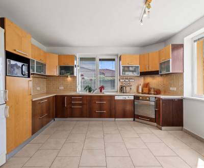 Kaufen Einfamilienhaus, Einfamilienhaus, Bratislavská, Senec, Slowakei
