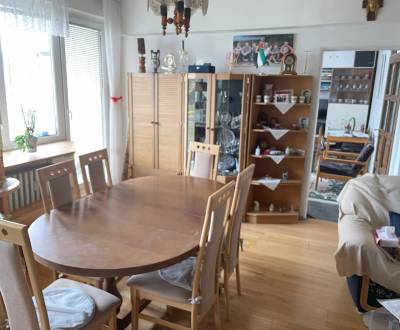 Kaufen 4-Zimmer-Wohnung, 4-Zimmer-Wohnung, Bratislava - Staré Mesto, S