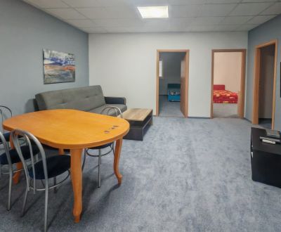 Mieten 5+ Zimmer-Wohnung, 5+ Zimmer-Wohnung, Malacky, Slowakei