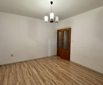 Gemütliche 1-Zimmer-Wohnung mit Balkon in Považská Bystrica