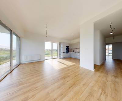 Kaufen 3-Zimmer-Wohnung, 3-Zimmer-Wohnung, Dúhová, Pezinok, Slowakei