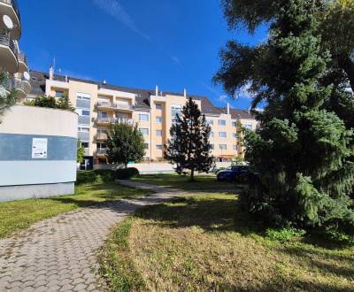 Kaufen 2-Zimmer-Wohnung, 2-Zimmer-Wohnung, E. Belluša, Piešťany, Slowa