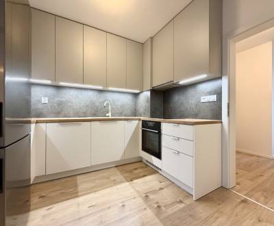 Kaufen 2-Zimmer-Wohnung, 2-Zimmer-Wohnung, Armádna, Trenčín, Slowakei