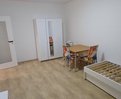 Mieten 3-Zimmer-Wohnung, 3-Zimmer-Wohnung, Gwerkovej, Bratislava - Pet