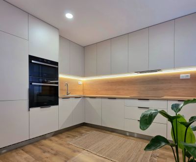 Kaufen 3-Zimmer-Wohnung, 3-Zimmer-Wohnung, Palárikova, Košice - Juh, S