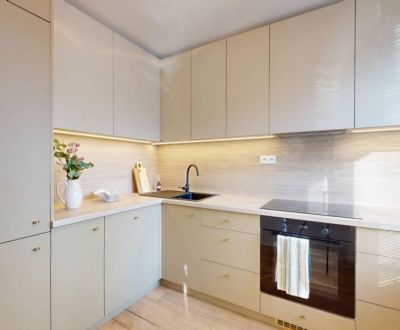 Kaufen 3-Zimmer-Wohnung, 3-Zimmer-Wohnung, Kašmírska, Bratislava - Ruž