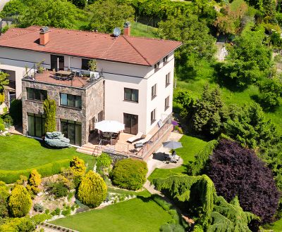 Verkauf einer einzigartigen Familienresidenz in Bôrik, Údolná, BA I