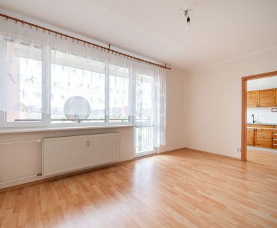 Kaufen 3-Zimmer-Wohnung, 3-Zimmer-Wohnung, Opatovská 651/33, Trenčín, 