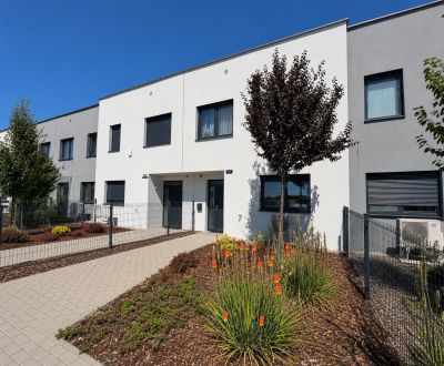 Mieten 4-Zimmer-Wohnung, 4-Zimmer-Wohnung, Majerská, Senec, Slowakei