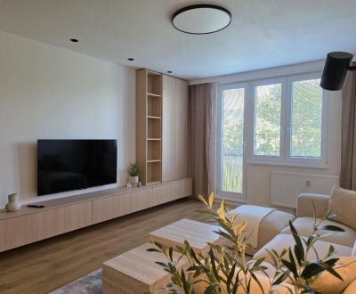 ZU VERMIETEN - Moderne, komplett renovierte Wohnung - NITRA, Zentrum