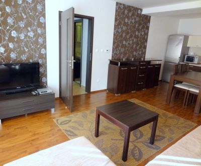 Mieten 3-Zimmer-Wohnung, 3-Zimmer-Wohnung, Bakossova, Banská Bystrica,